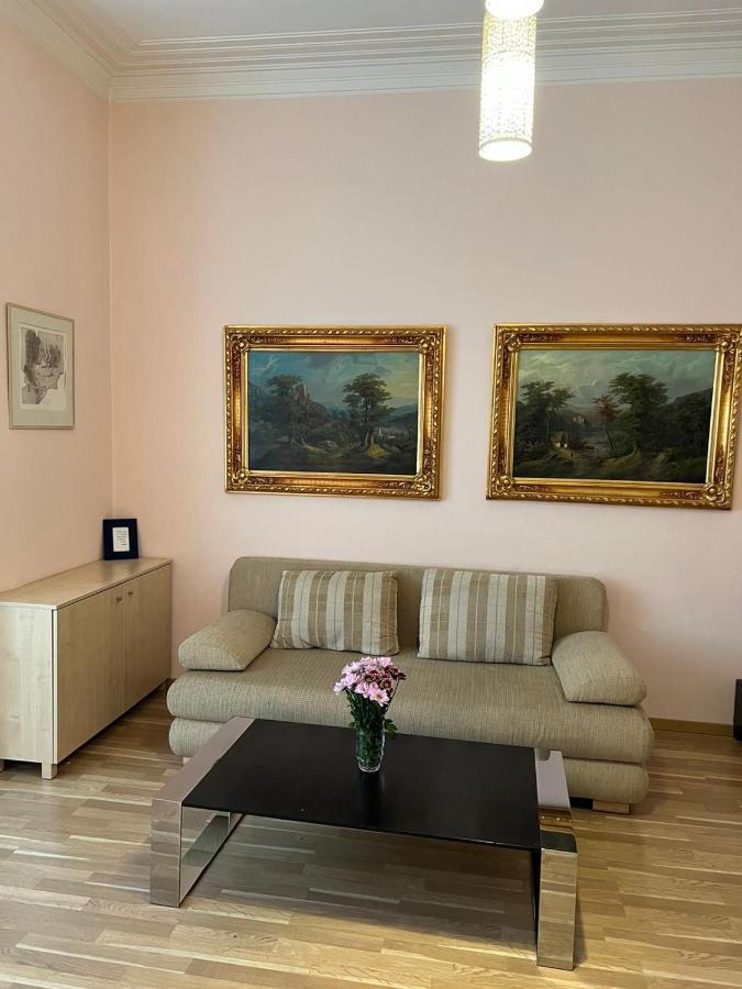 Super Old Town Apartment Прага Екстериор снимка