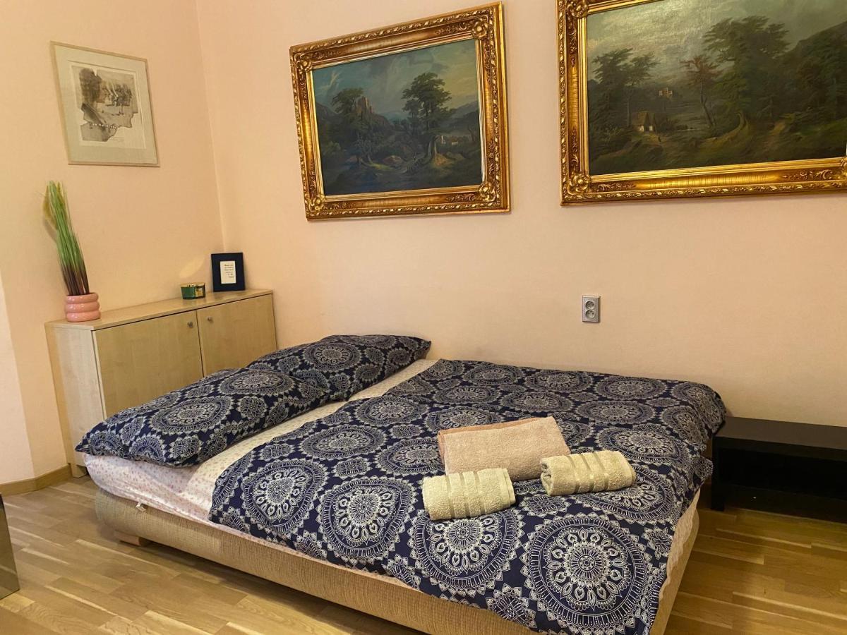 Super Old Town Apartment Прага Екстериор снимка