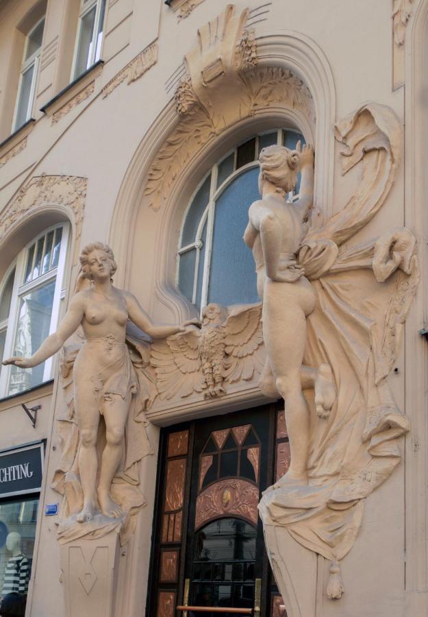 Super Old Town Apartment Прага Екстериор снимка